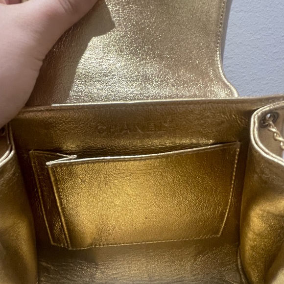 SOLD ❤️ Chanel Reissue Mini Chocolate Bar Accordion Bag - Picture 8 of 11